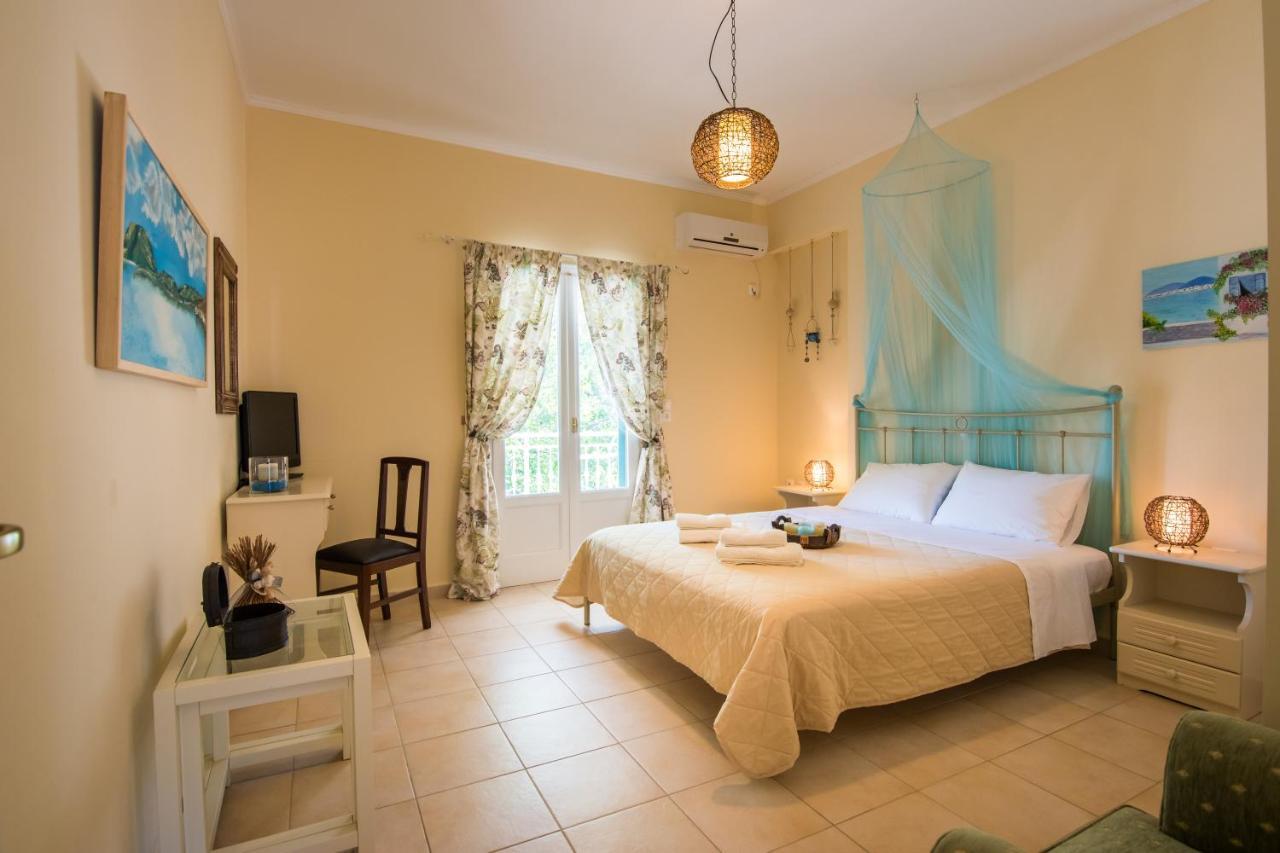 Apartament Avelia Blue Asprogerakata Zewnętrze zdjęcie
