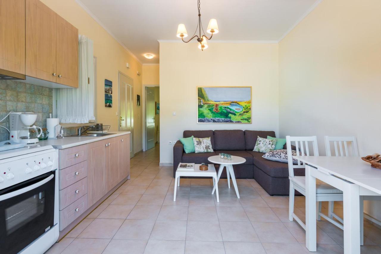 Apartament Avelia Blue Asprogerakata Zewnętrze zdjęcie